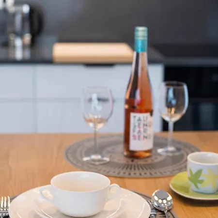 Apartment Lawendowa By Renters